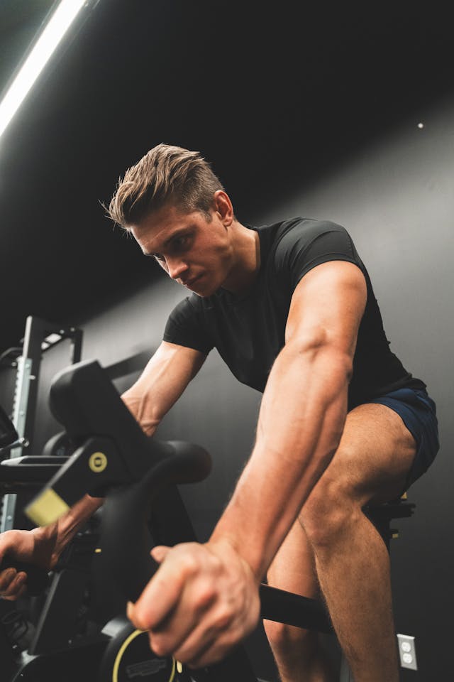 SPIN BIKE